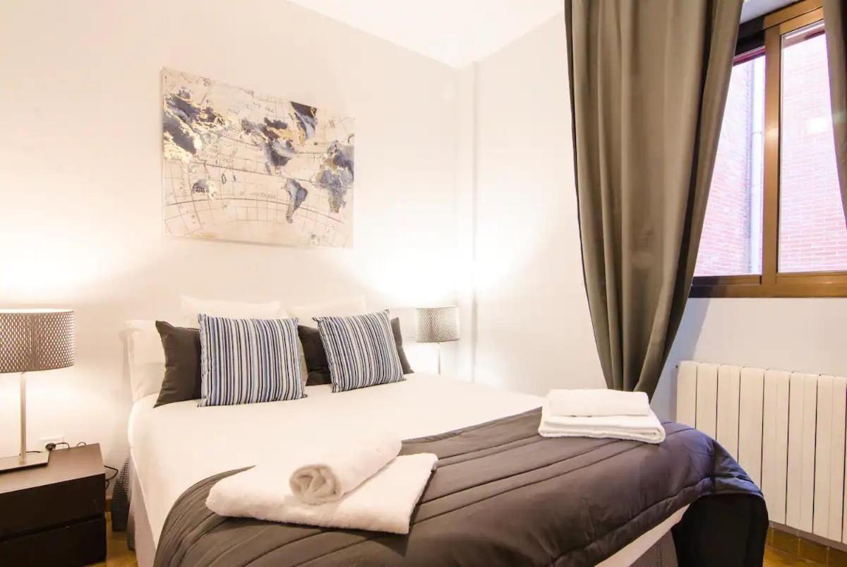 Bright & Spacious- City Center- 2Rooms-2Bathrooms Madrid Kültér fotó