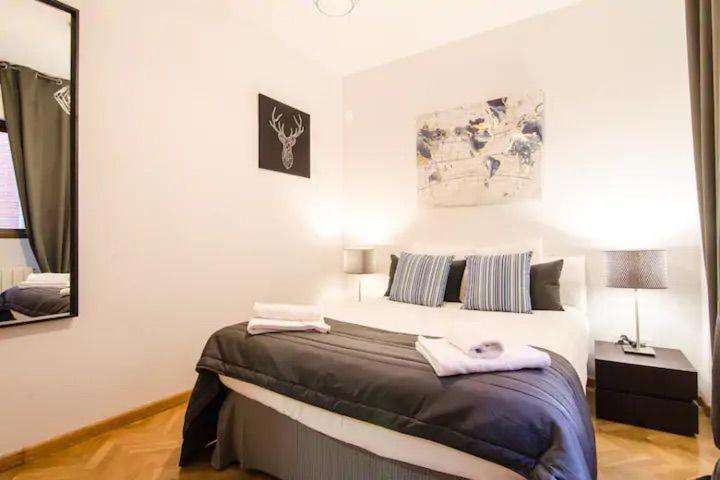 Bright & Spacious- City Center- 2Rooms-2Bathrooms Madrid Kültér fotó