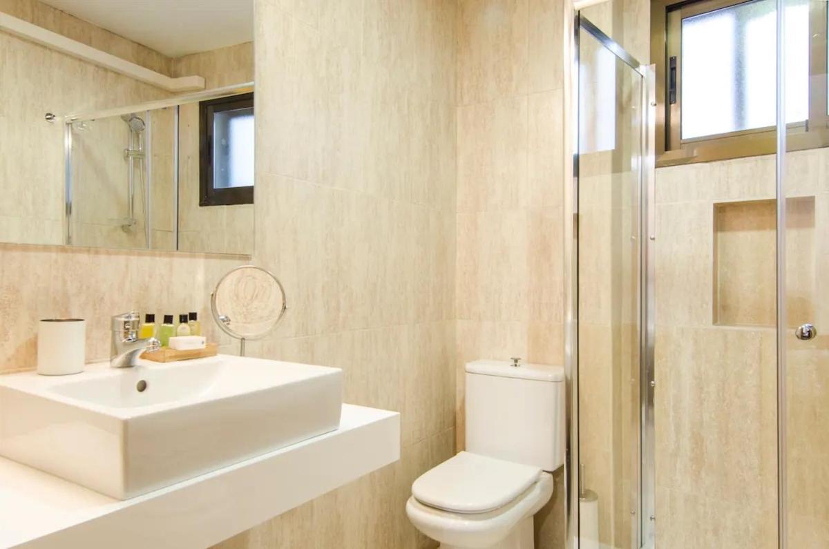 Bright & Spacious- City Center- 2Rooms-2Bathrooms Madrid Kültér fotó